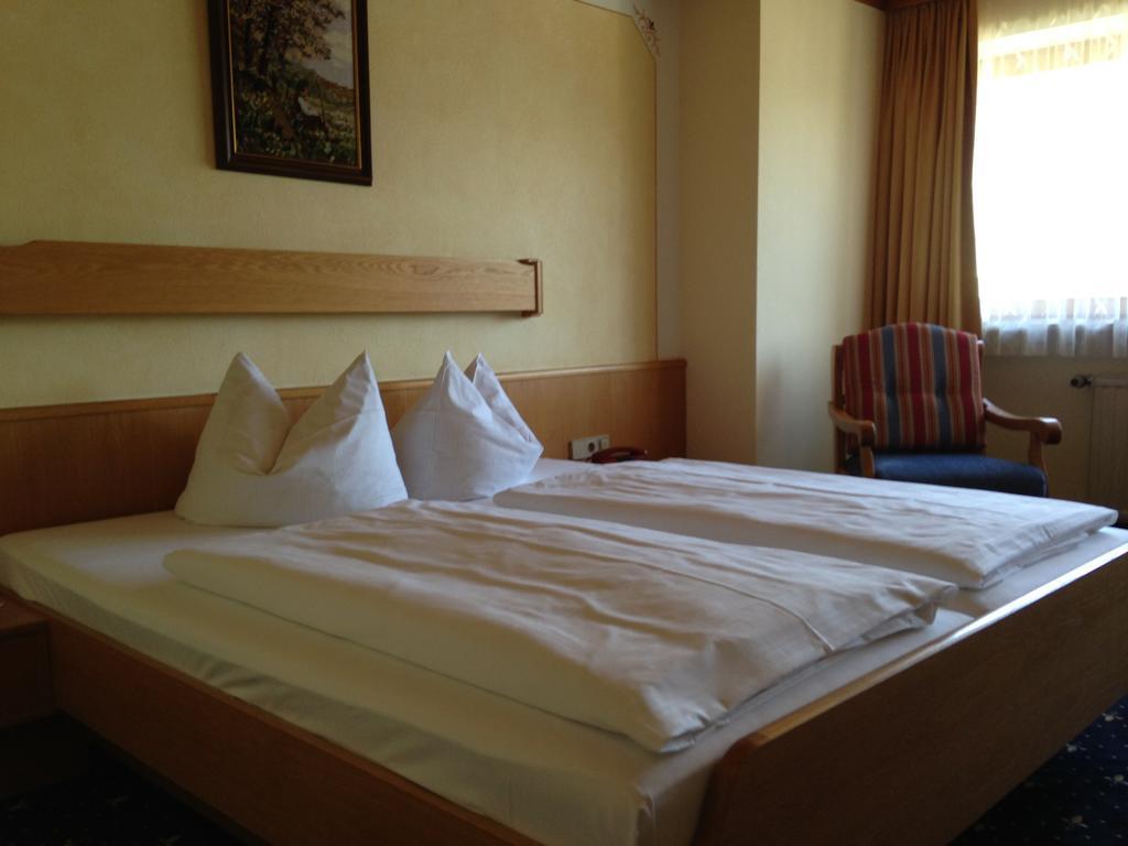 Hotel Bergheimat Schönau am Königssee Rum bild
